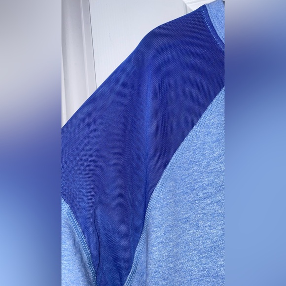 Women’s Copper Fit Mesh Breathable Sweatshirt - Picture 3 of 7